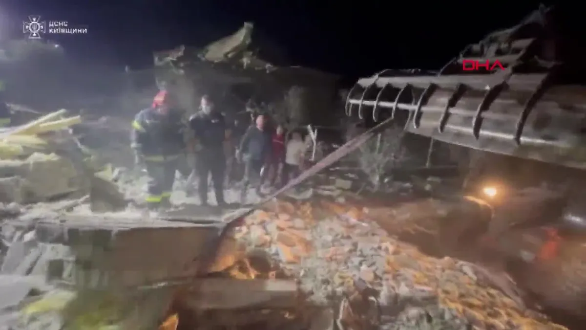 Rusya, Kiev bölgesini vurdu: 2 ölü, 3 yaralı