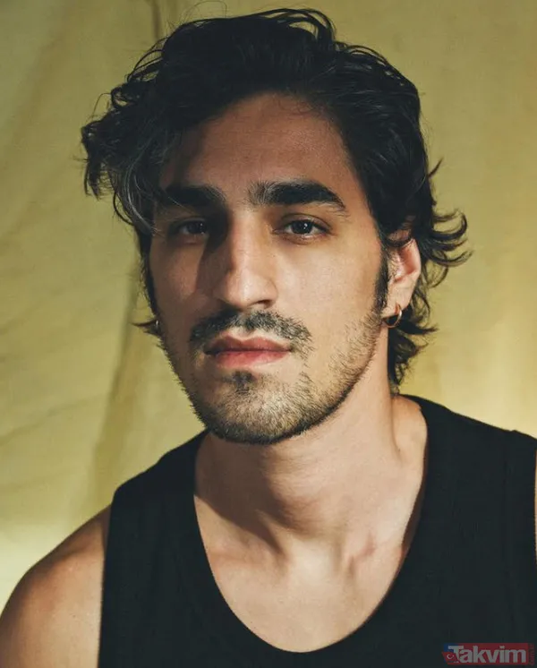 Çağla Şıkel durdu durdu bombaladı 'aldatıldığım yerde durmam öyle bir bırakırım ki inanamazsın' Emre Altuğ'uyla sözleşmesi ortaya çıkmıştı - 17