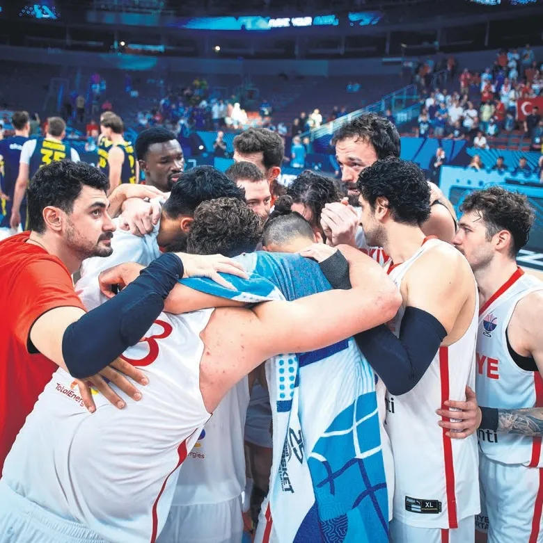 12 Dev Adam’dan çeyrek altın