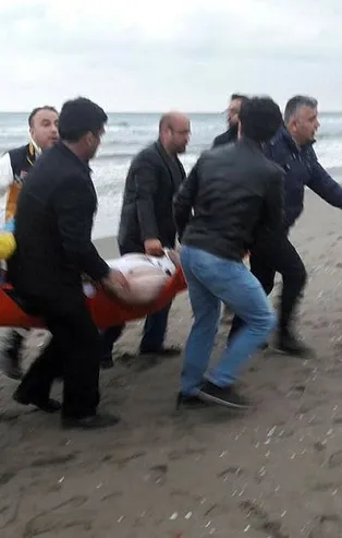 İntihara kalkışan ikizini kurtarmak isterken boğuldu