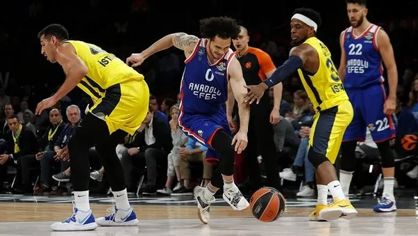 anadolu-efes-fenerbahce-maci-saat-kacta-ne-zaman-anadolu-efes-fenerbahce-maci-hangi-kanalda-1608981201980.jpg Anadolu Efes Fenerbahçe maçı saat kaçta ne zaman? Anadolu Efes Fenerbahçe maçı hangi kanalda?-2