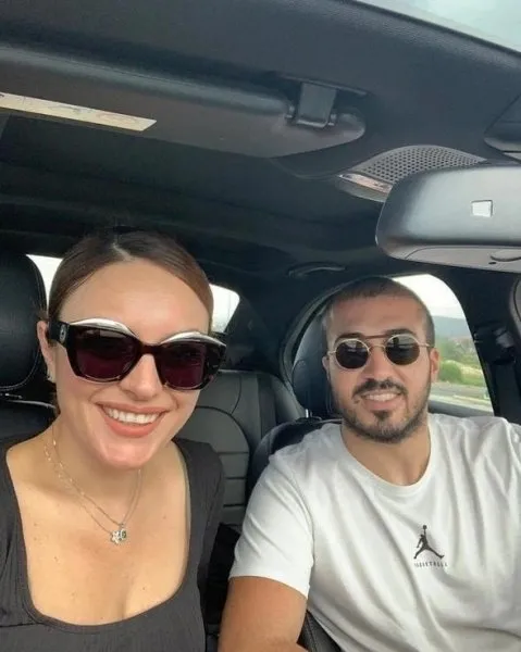 Ezgi Mola bugün evleniyor! Ezgi Mola kimdir, sevgilisi Mustafa Aksakallı kimdir? Mustafa Aksakallı kaç yaşında, nereli, meleği ne?-6