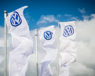 Ticaret Bakanı Ruhsar Pekcandan Volkswagen hakkında çok önemli açıklama! Volkswagen Türkiyeye fabrika kuracak mı?