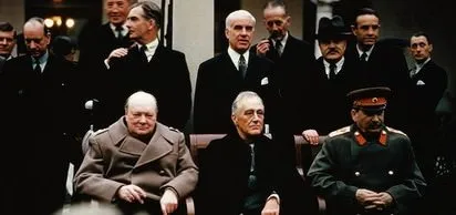 II. Dünya Savaşı sonrasında ''Dünya düzeninin esasları''nın belirlendiği Yalta Konferansı sona erdi. İngiltere Başbakanı W.Churchill, ABD Başkanı F.Roosevelt ve SSCBDevlet Başkanı J. Stalin'in bir araya geldiği konferans, 4 Şubat'ta başlamıştı
