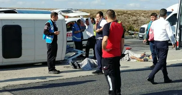 Atatürk Havalimanı'nda personel servisi kaza yaptı