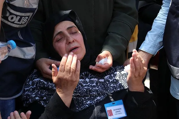Elazığ'da şehidi binler uğurladı-3