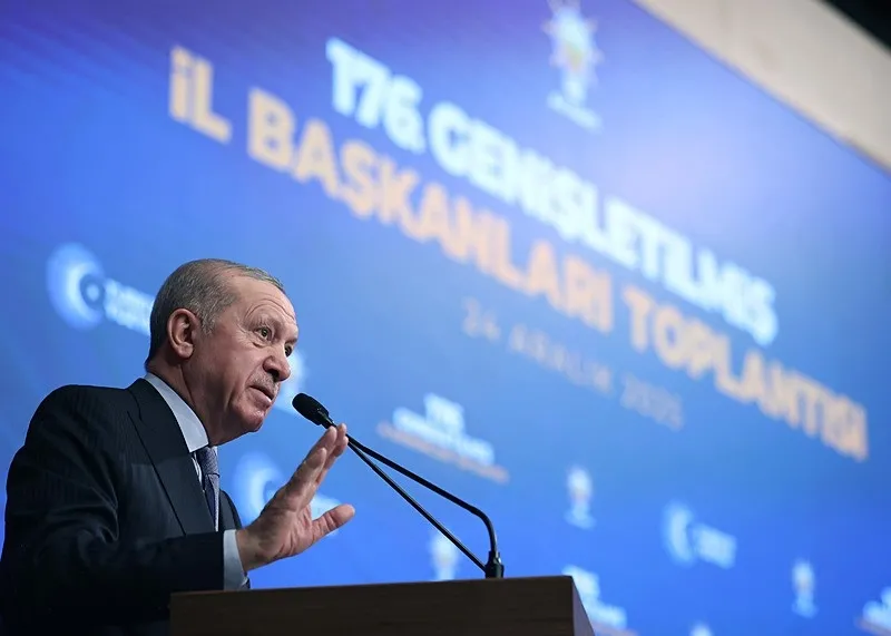 Başkan Erdoğan AK Parti Genişletilmiş İl Başkanları Toplantısı'na katılarak konuşma yaptı. (AA)