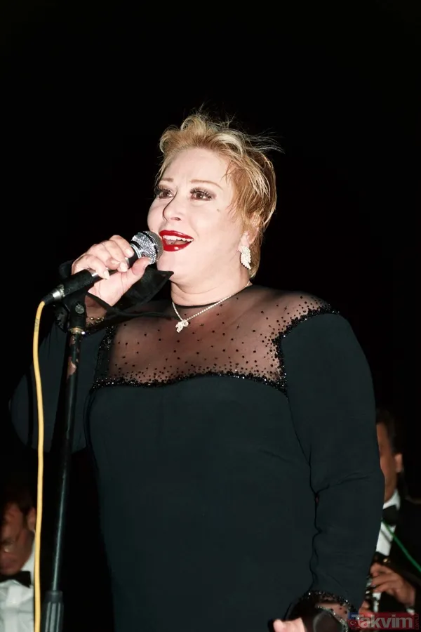 78 yıllık serveti dudak uçuklattı! Mal varlığı ortaya çıkan Muazzez Abacı’nın torunu Sera dikkat çekti: Meğer klibinde oynamış - 2