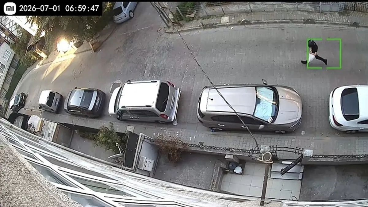 Küçükçekmece'de kasklı pusu: 1 ağır yaralı!