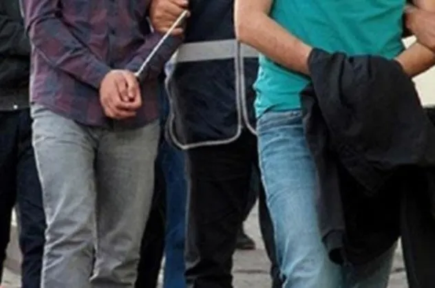 4 ilde FETÖ operasyonu! Gözaltılar var...