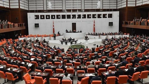 Son dakika: AK Parti 4 maddelik ek bütçeye ilişkin yasa teklifini TBMM Başkanlığına sundu-2