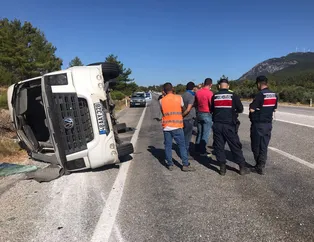 Muğla'da feci kaza: Tur otobüsü öğrenci servisi ile çarpıştı: Ölü ve yaralılar var