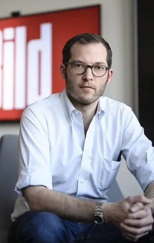 Alman basını Bild'in Genel Yayın Yönetmeni Julian Reichelt'ın taciz skandalını örtbas etti