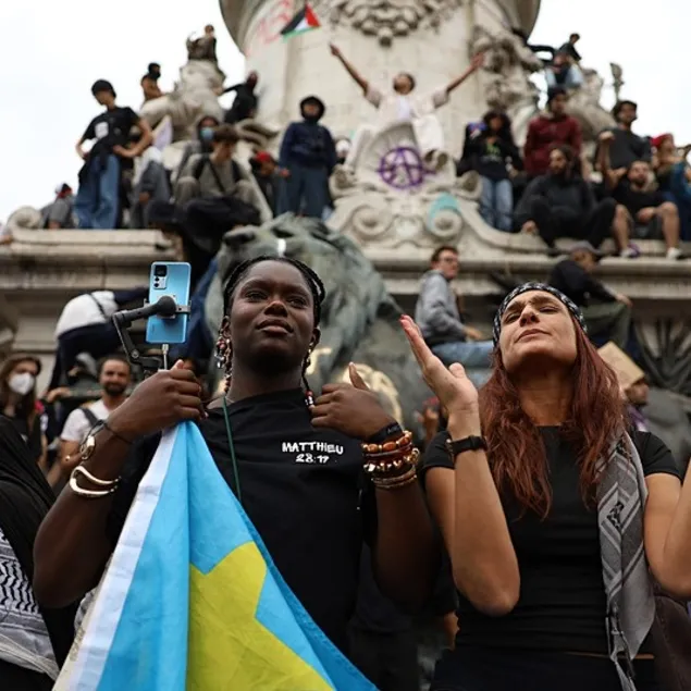 Fransa’da hayat durdu