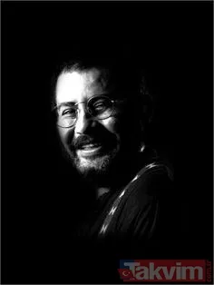 Bu ne beter çizgidir bu Bu ne çıldırtan denge Yaprak döker bir yanımız Bir yanımız bahar bahçe