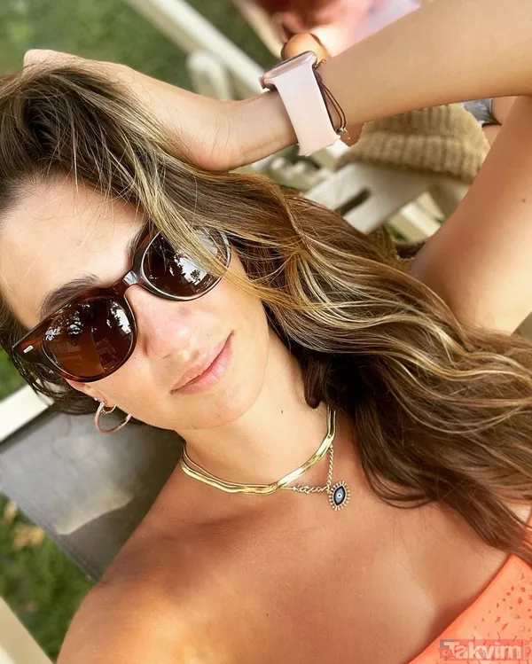 EDHO'nun güzeller güzeli Ömür Façalı'sı Ceren Benderlioğlu spor salonunda şov yaptı! Sosyal medya yıkıldı fit hali dikkat çekti - 1