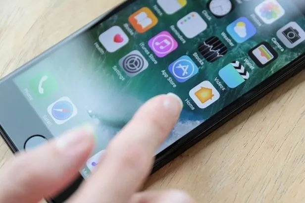 Pro Max'in maketi ortaya çıktı! Yeni iPhone 13'te büyük sızıntı-4