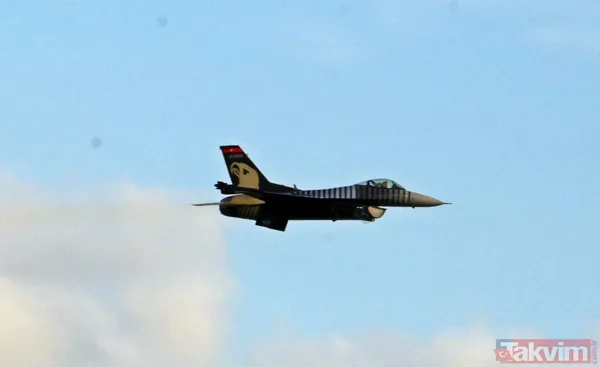 Antalya'nın fethi törenlerinde SOLOTÜRK'ten nefes kesen gösteri - 23