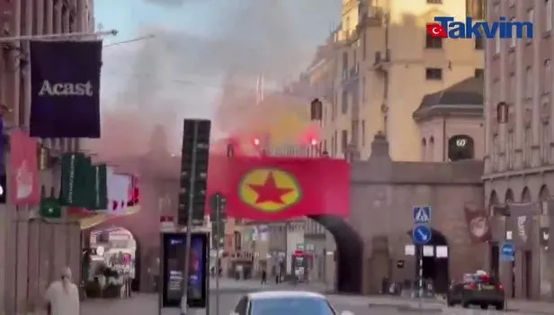 İsveç teröre desteğini sürdürüyor! Başkent Stockholm'de PKK paçavrası asıldı