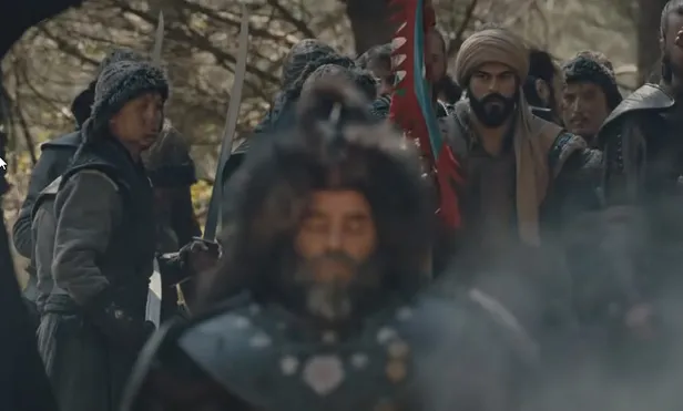 sen-kim-olursun-da-onu-surgun-edersin-kurulus-osman-56-bolum-fragmani-bos-gurultuye-pabuc-birakmadi-gozlerini-oyacak-1619259870024.jpg Sen kim olursun da onu sürgün edersin! Kuruluş Osman 56. bölüm 2. fragmanı: Babam Söğüt'e geldiği vakit...-2