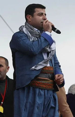 PKK aşığı Demirtaş’tan 37 kişinin öldüğü 6-7 Ekim olaylarına ilişkin skandal açıklama: Şiddet yoktu