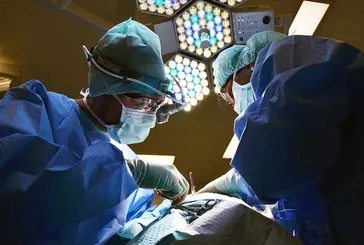 İstanbul'da anjiyo sırasında ölüm: 2 doktora hapis istendi