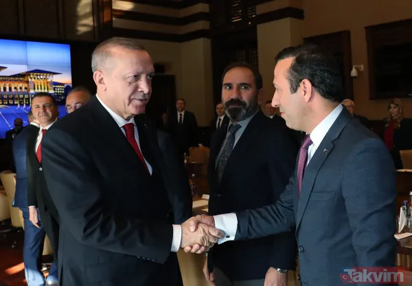 Fulbol camiası Küliye'de! Başkan Erdoğan kulüp başkanlarıyla tek tek tokalaştı - 8