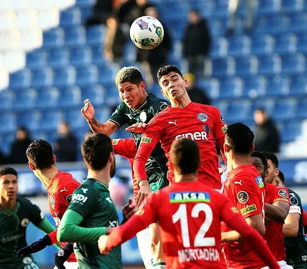 istanbulda-gol-yagmuru-kasimpasa-giresunspor-5-1-mac-sonucu-1675267754054.jpeg İstanbul'da gol yağmuru! Kasımpaşa Giresunspor 5-1 | MAÇ SONUCU-2