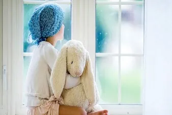 Kanser genç yaşlı dinlemiyor