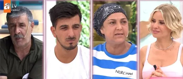 esra-erolda-sezon-finaline-damga-vuran-anlar-anne-babasi-30-yil-sonra-kozlarini-paylasti-omur-son-kararini-ver-1656088082722.jpg Esra Erol’da sezon finalinde duygusal anlar! Anne-babası 30 yıl sonra karşı karşıya geldi! Ömür son kararını verdi-8