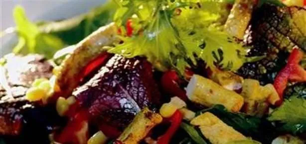 Körili Tavuklu Salata