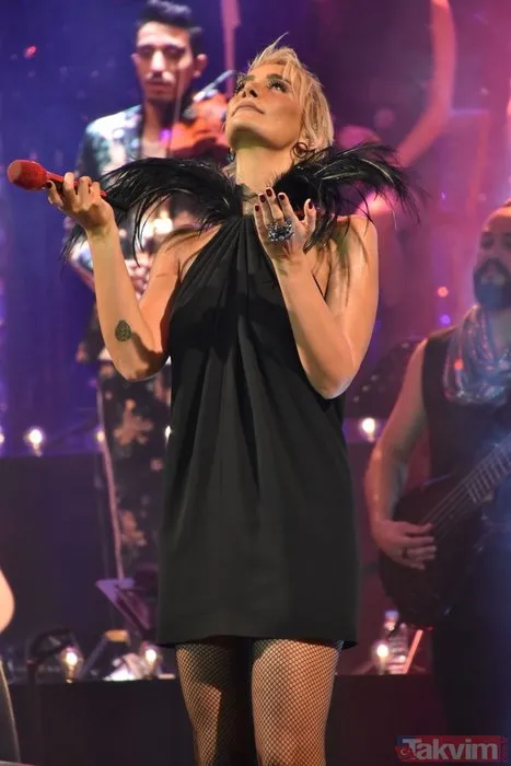 Sıla, Kate Moss'a özendi