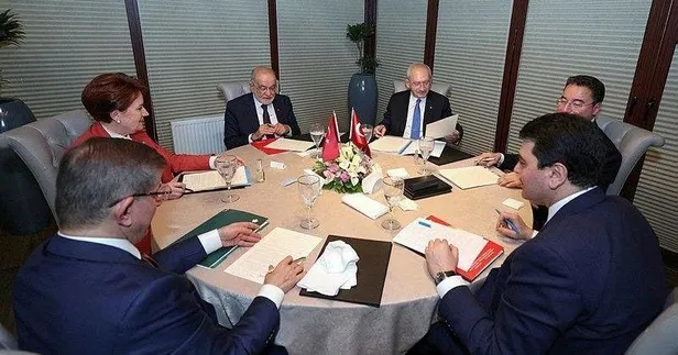 aksener-ve-kilicdaroglu-arasindaki-adaylik-savasi-cirkinlesti-iyi-parti-alevi-kartini-acti-yuvarlak-masa-cikma-1654726867365.jpeg Akşener ve Kılıçdaroğlu arasındaki adaylık savaşı çirkinleşti! İYİ Parti 'alevi' kartını açtı: Yuvarlak masa çıkmazda-5