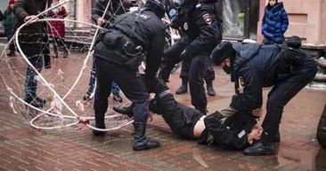 Son dakika: Rusya karıştı! Putin muhalifleri sokaklarda