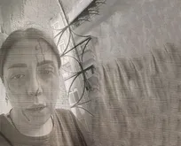 Yasak aşk yaşadığı adam karısına yakalanınca sopayla dövüldü