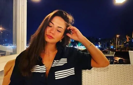 Demet Özdemir içindeki tüm kurtları döktü eski günlerine geri döndü! Flash TV'den milyonların izlediği dans videolarına...-6