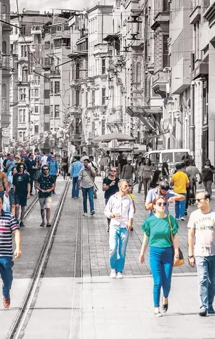 EYT'de 42 yaşında emekli olma imkanı! Borçlanma, başlangıcı geri çeker mi? En az ne kadar maaş bağlanacak? Hangi imkanlar sağlanacak?