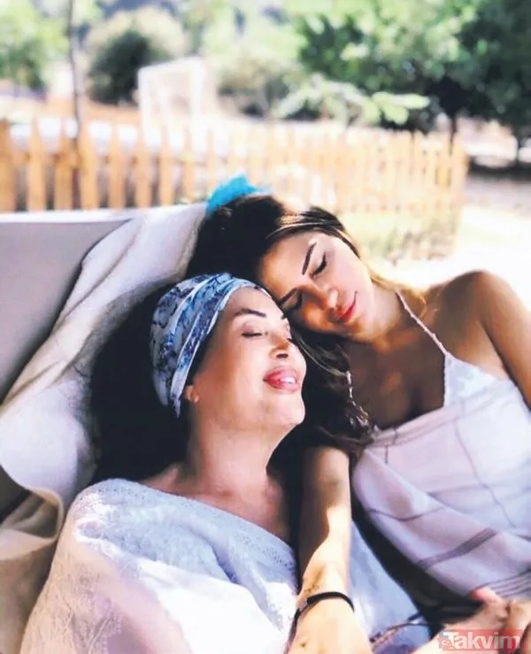 Yeşilçam'ın güzeller güzeli Sultan'ını hiç böyle görmediniz! Türkan Şoray ile gözlerden sakındığı kızına bakın! ‘Annelik de yakışıyor’ - 15