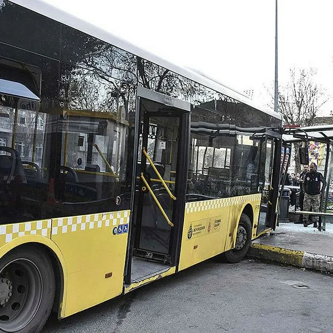 CHPli İBBnin İETT skandalı! Kazaların sebebi 4 başlıkta ortaya çıktı: Şoförleri perişan