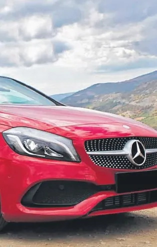 1000 liralık sosyal yardıma başvuran kişinin 8 otomobili olduğu ortaya çıktı