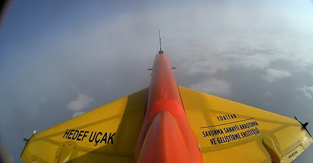 Düşman uçağını 12'den vurdu; Türkiye'den büyük gözdağı!