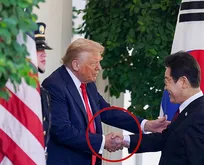 Sosyal medyada gündem oldu! Trump’ın elindeki morluğun sebebi ne? Beyaz Saray açıkladı