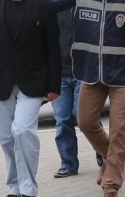 FETÖ'nün 43 kritik ismine gözaltı!