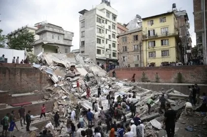 Nepal’de çok şiddetli deprem