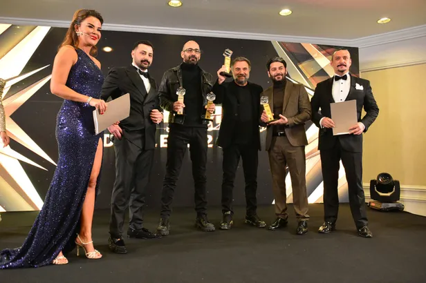 cogu-feci-sonla-ayrilmisti-edhodan-bakin-kimler-geldi-gecti-unal-ender-yasar-boran-ve-daha-nicesi-1621690203538.jpg Çoğu feci sonla ayrılmıştı! EDHO'dan bakın kimler geldi geçti! Ünal, Ender, Yaşar, Boran ve daha nicesi...-3