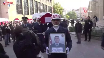 Eskişehirli şehit üsteğmen Emre Mercan gözyaşlarıyla son yolculuğuna uğurlandı