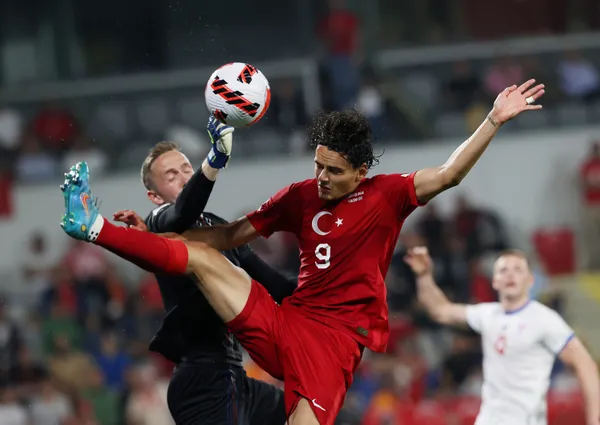 enes-unalin-degeri-25-milyon-euroya-ulasti-ispanyada-ilk-5te-degeri-en-fazla-artan-futbolcular-arasinda-1654688570164.jpg Enes Ünal'ın değeri 25 Milyon Euro'ya ulaştı! İspanya'da ilk 5'te: Değeri en fazla artan futbolcular arasında-4