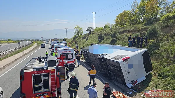 Yalova'da düz yolda giden otobüs devrildi! Görüntüler ortaya çıktı - 13