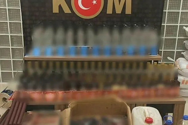 Manisa'da sahte içki operasyonu: 2 tutuklu