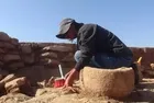 Göbeklitepe'den daha eski olduğu düşünülen Çakmaktepe'deki kalıntılar gün yüzüne çıkıyor!